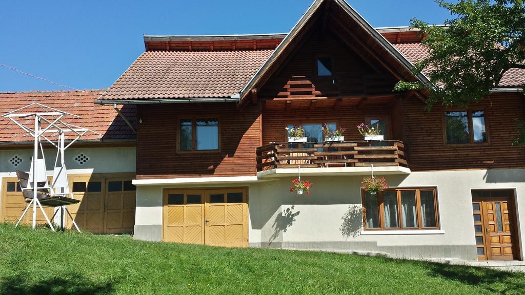 Pensiunea Laura Bran  Exterior foto